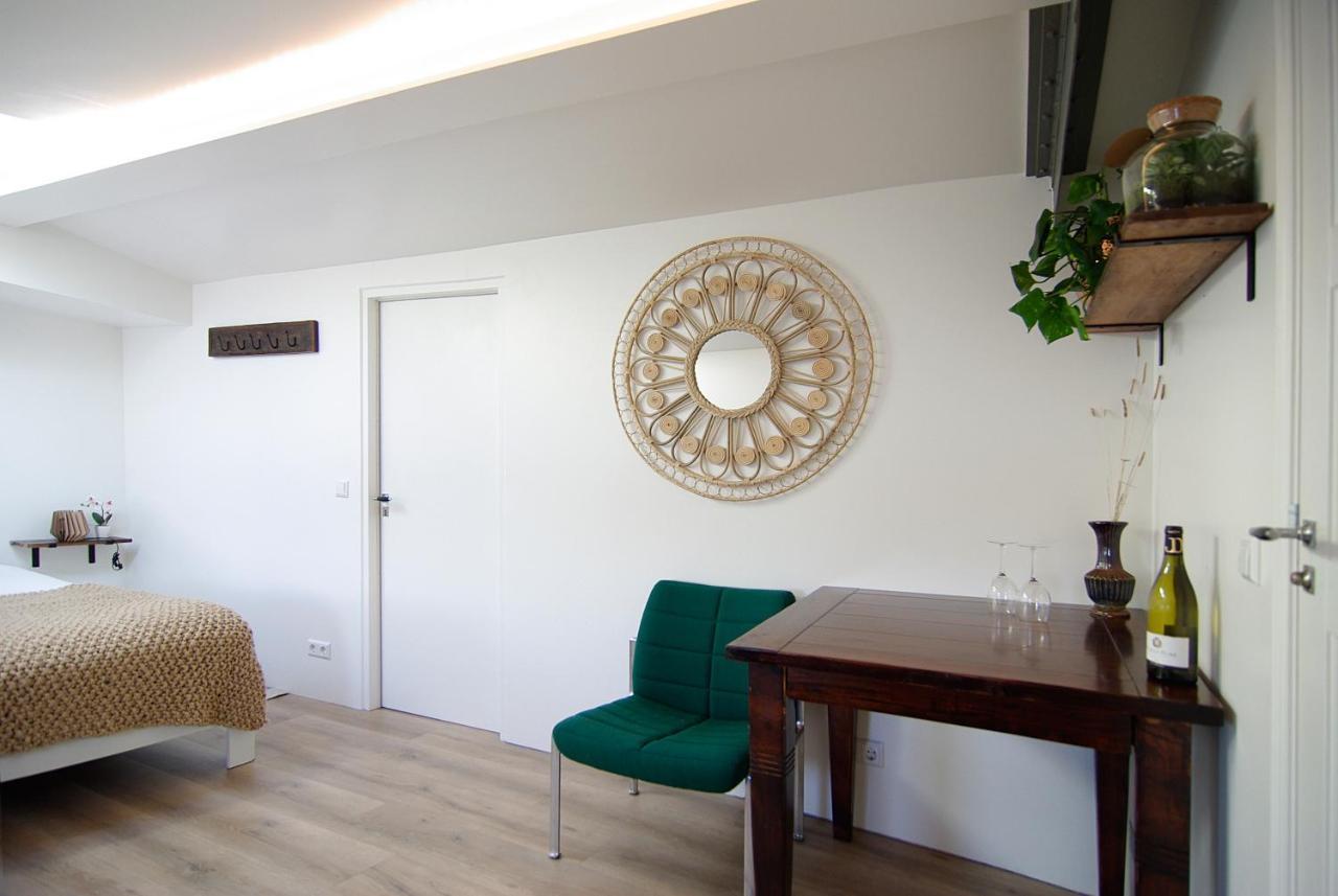 Eco Houseboat Hotel Amsterdam Eksteriør billede